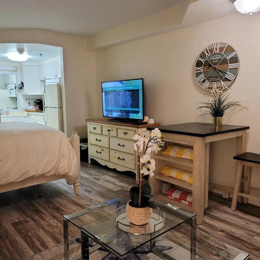 Stay On The Beach! Wonderful Location! Daytona Beach Exteriör bild