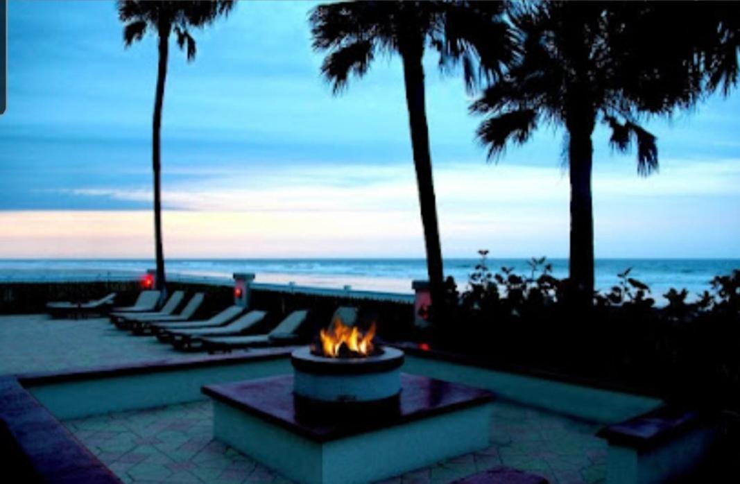 Stay On The Beach! Wonderful Location! Daytona Beach Exteriör bild