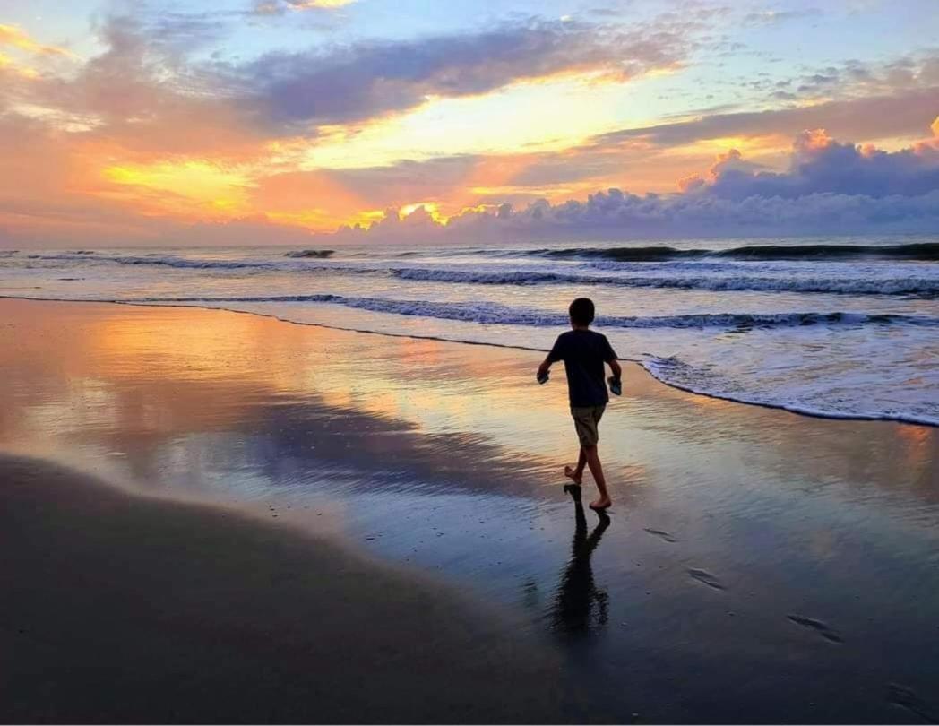 Stay On The Beach! Wonderful Location! Daytona Beach Exteriör bild